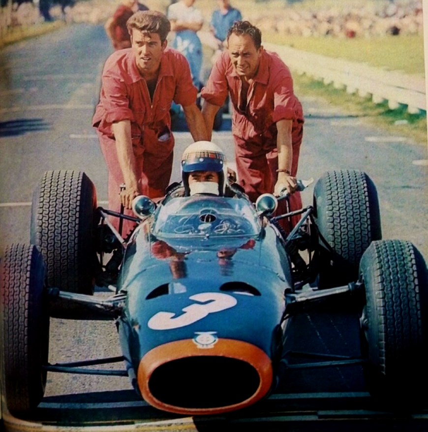 Jackie Stewart, BRM P261 V8, 1966.